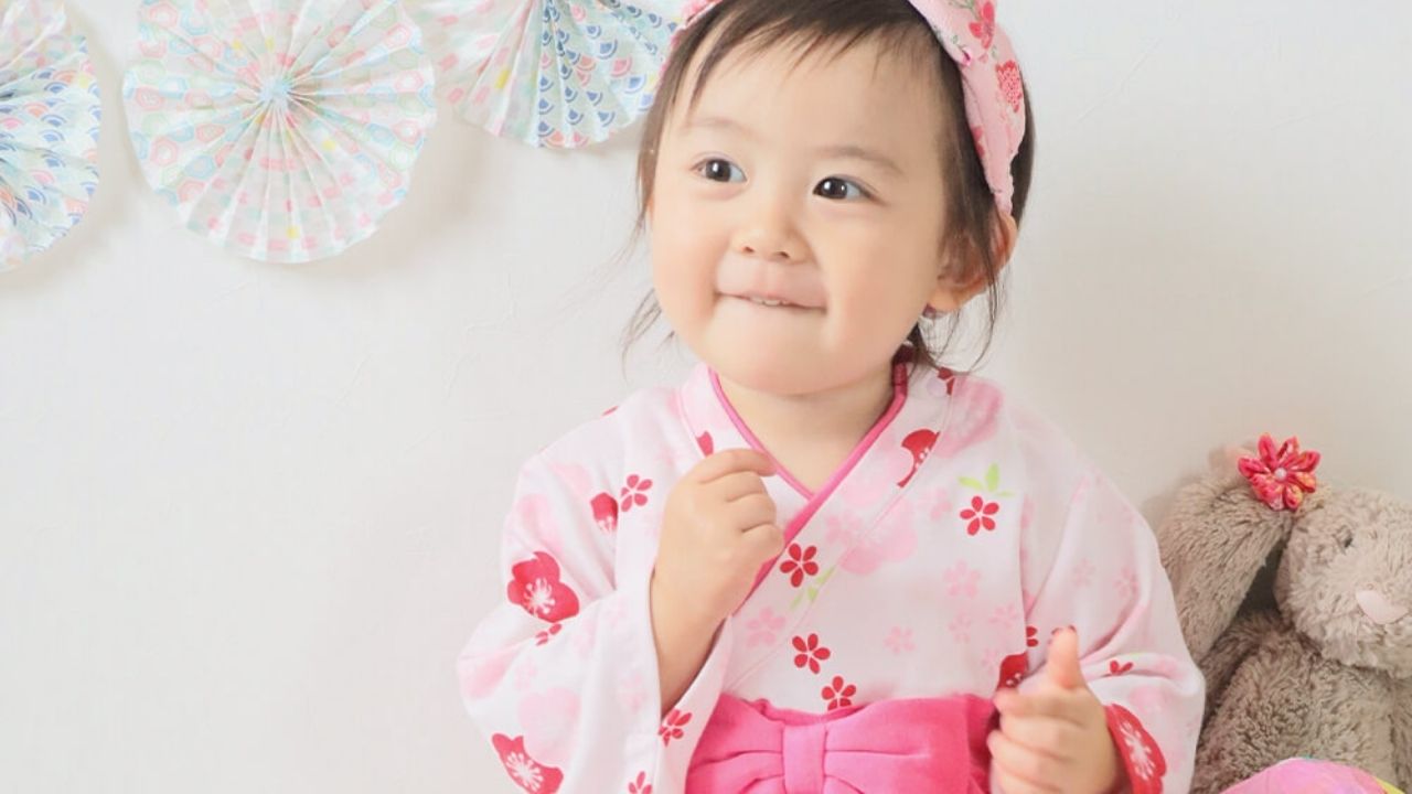 ハーフバースデーの衣装は何を着せる おすすめの服や小物を紹介