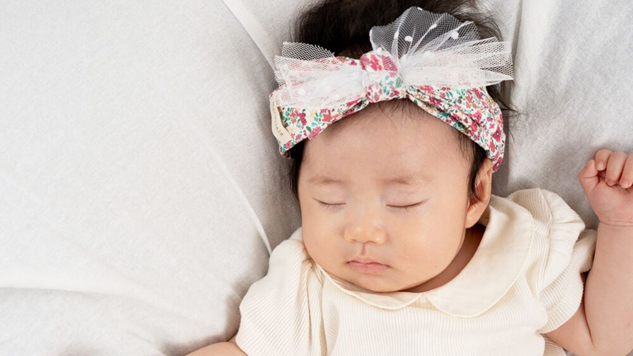 ハーフバースデーの衣装は何を着せる おすすめの服や小物を紹介