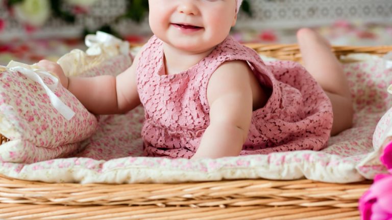 男の子のハーフバースデーの飾り付けや衣装 プレゼントはどうする